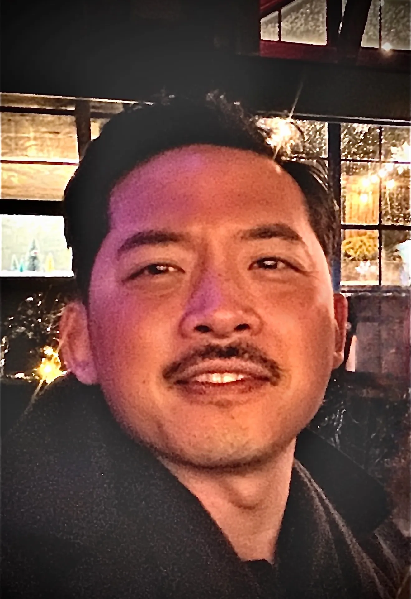 Richard J. Kahng, Chief Operating Officer